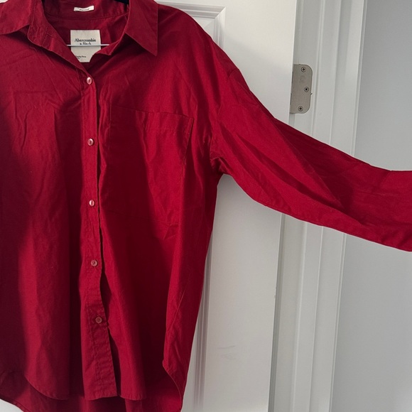 Abercrombie & Fitch Deep Red Casual Button Down Shirt - Picture 2 of 3